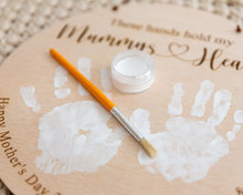 Load image into Gallery viewer, Hold my heart