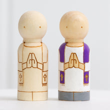 Load image into Gallery viewer, Occupation Peg Dolls
